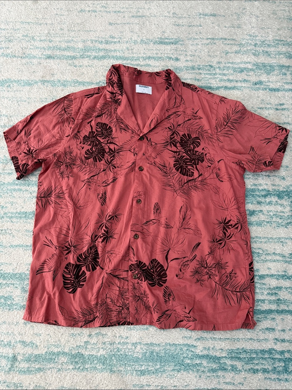 Old Navy Dusty Red Hawaiian-Style Short Sleeve Button Shirt